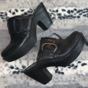 BORN Black Leather Ibra Platform Clogs — 9 / 40.5